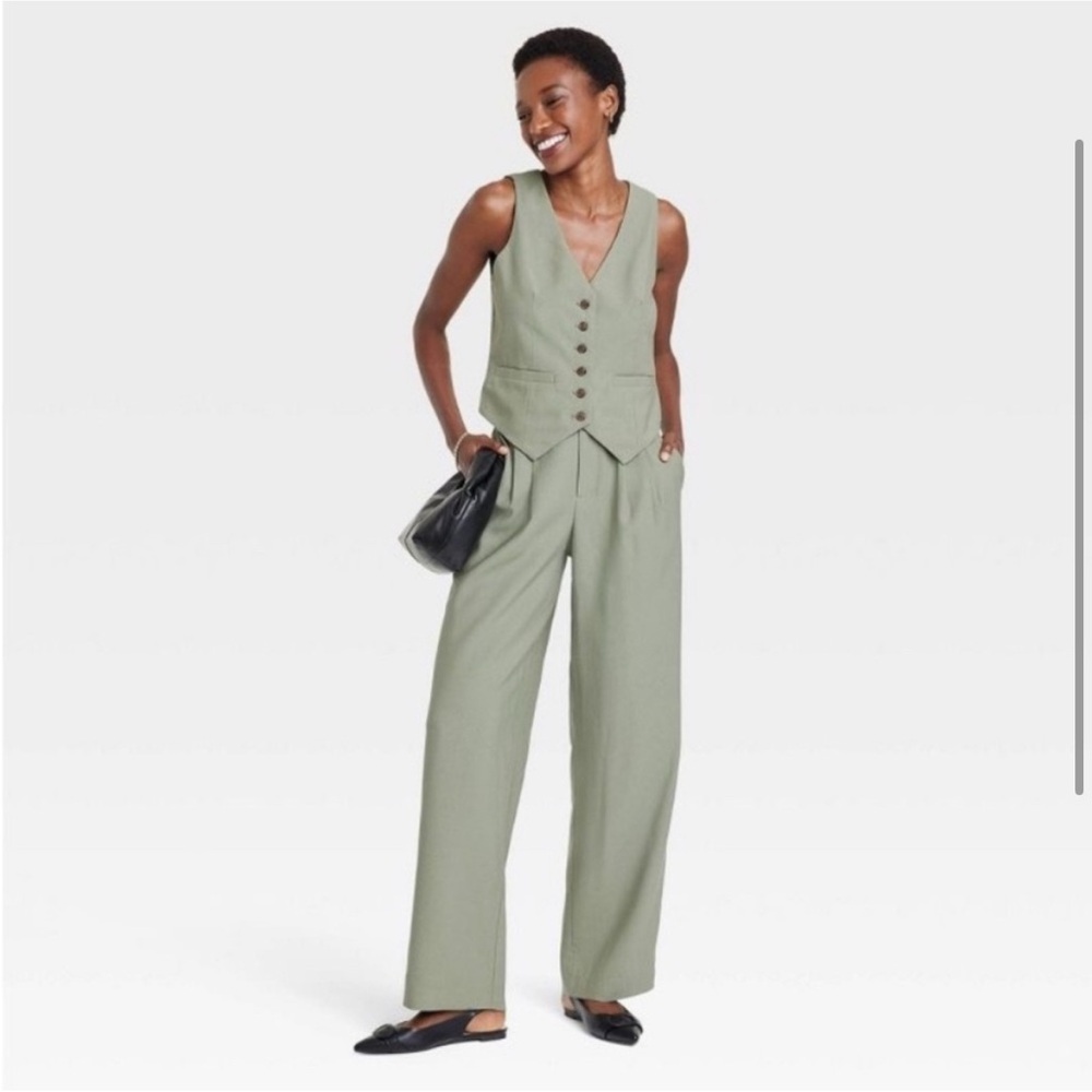 Women's Olive Green Tailored Vest - Picture 3 of 4